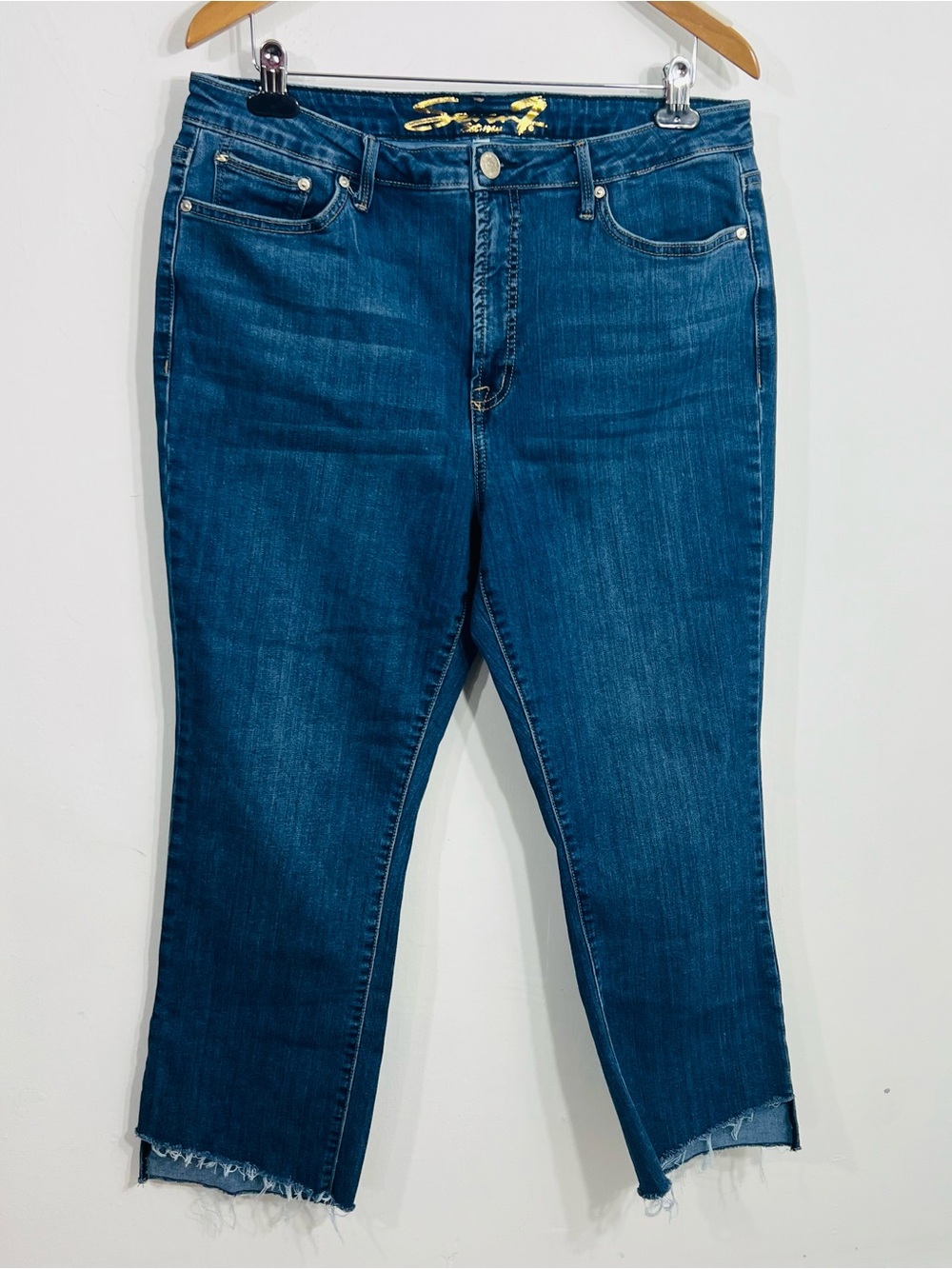 Seven7 Medium Wash Classic 5 Pocket Straight Leg Asymmetrical Hem Size 16